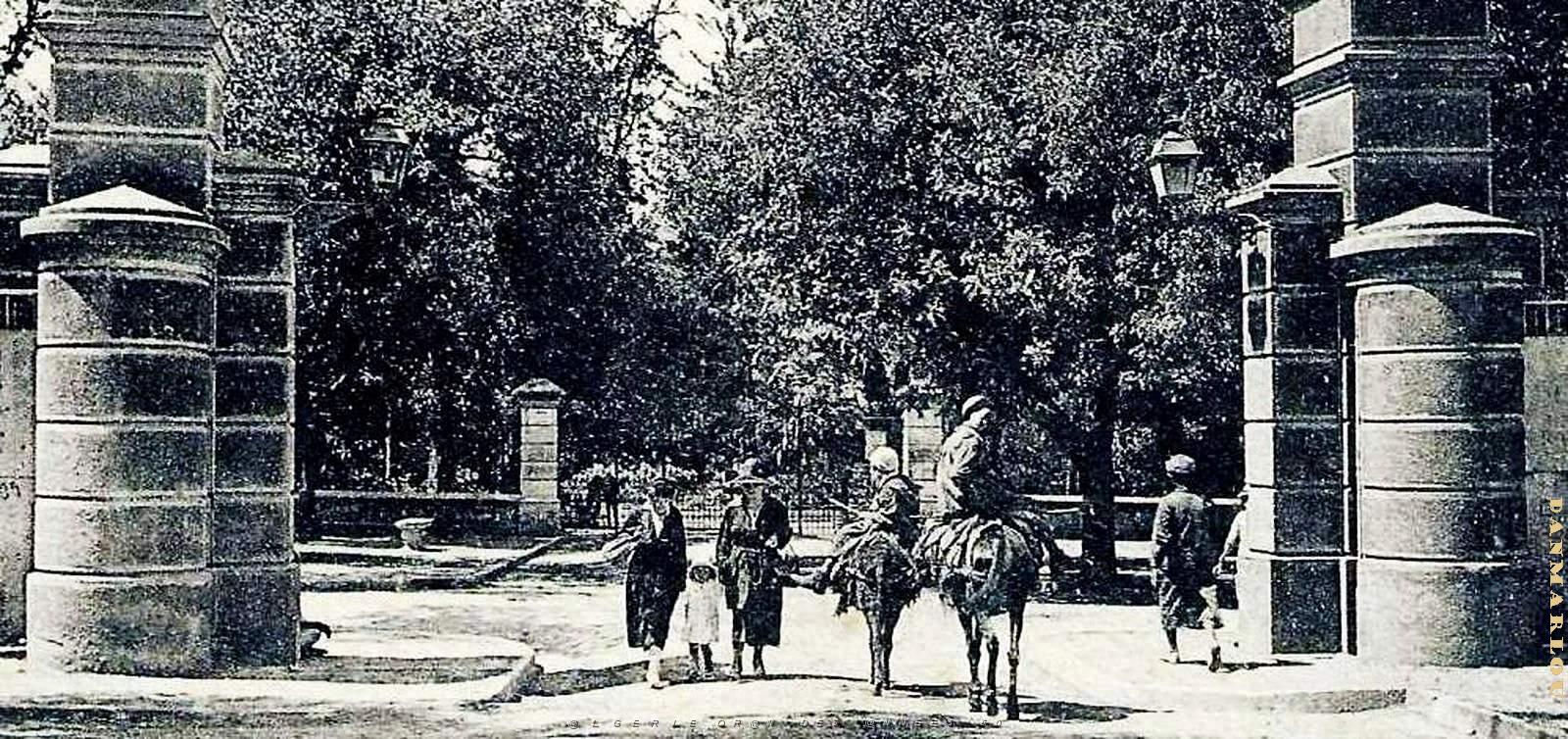 2633- Blida - Porte Bizot2.jpg